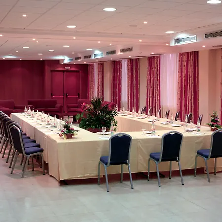 Plaza מלון