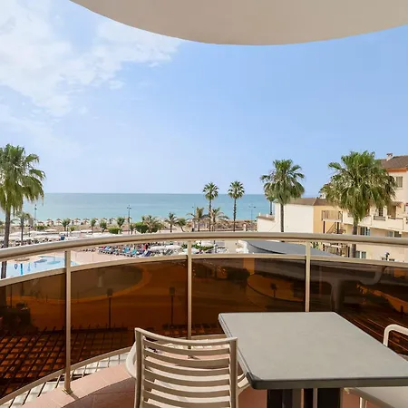 本尼斯科拉广场套房酒店 4*