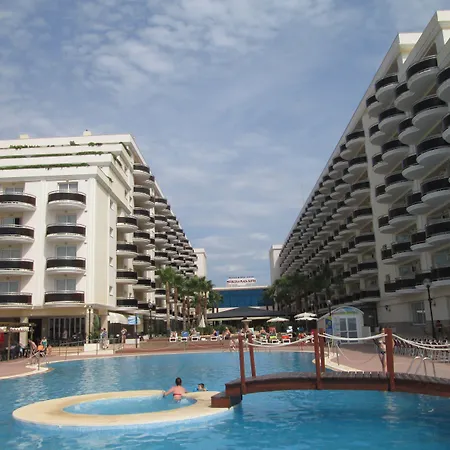 酒店 本尼斯科拉广场套房酒店