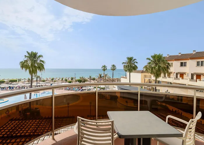 Plaza 4*