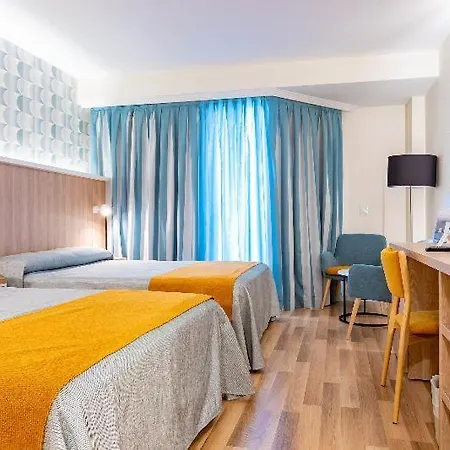 Plaza Otel 4*